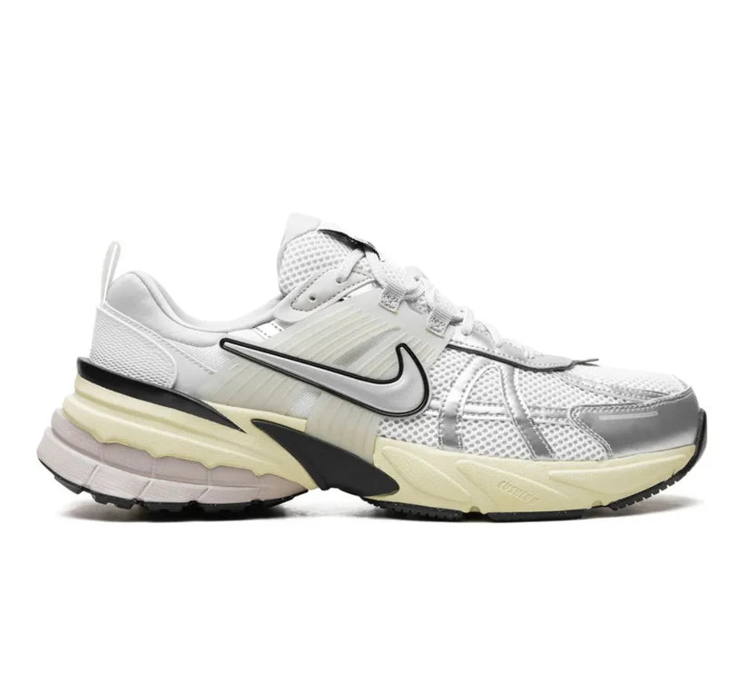 Nike V2K White Silver Beige