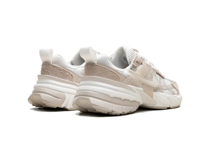 Nike V2K Beige