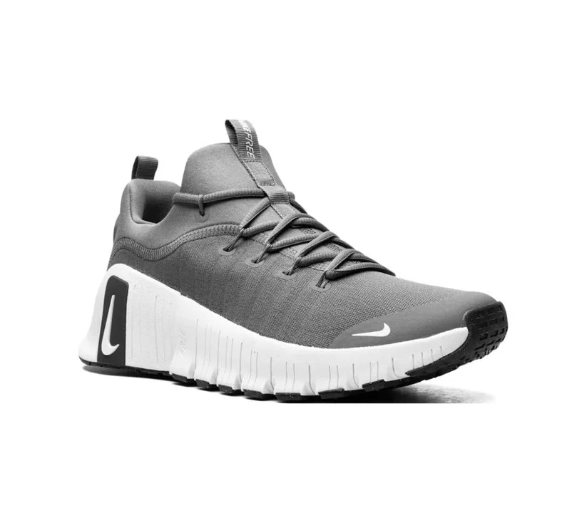 Nike free metcon gray