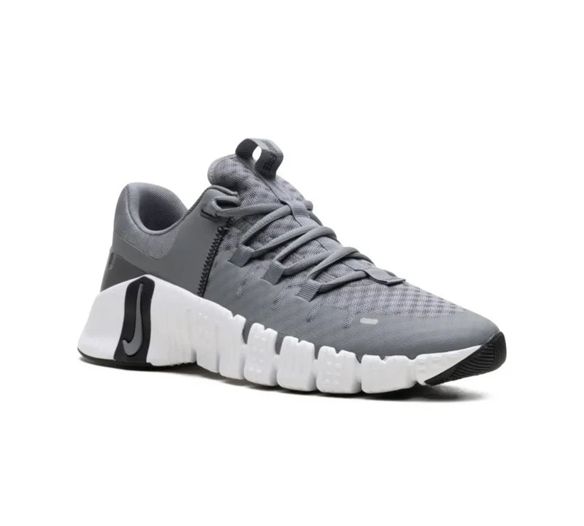 Nike free metcon gray