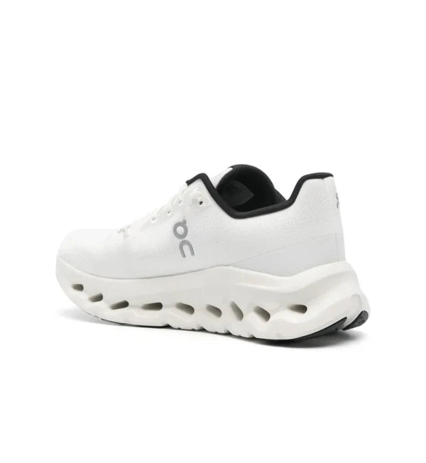 On Cloud White