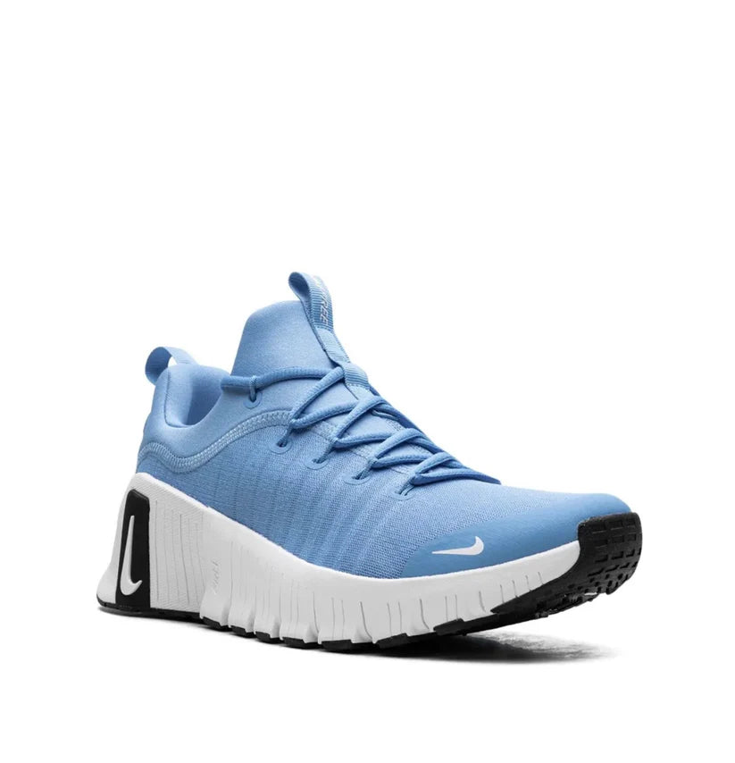 Nike free metcon light blue