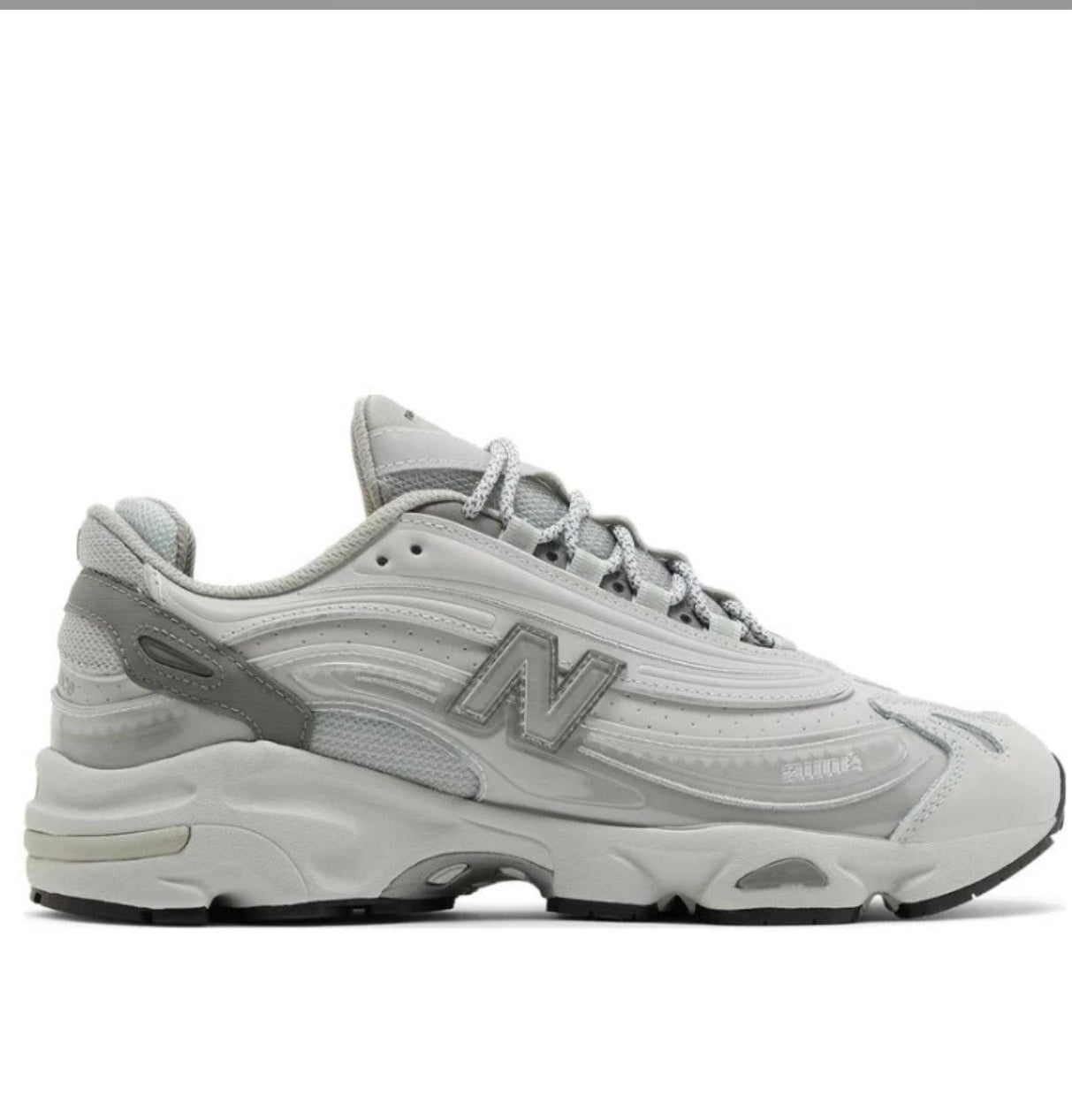 New Balance 1000 White and Grey