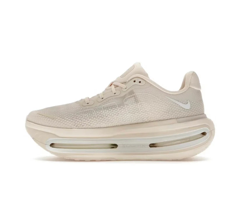 Nike Vomero Premium Beige