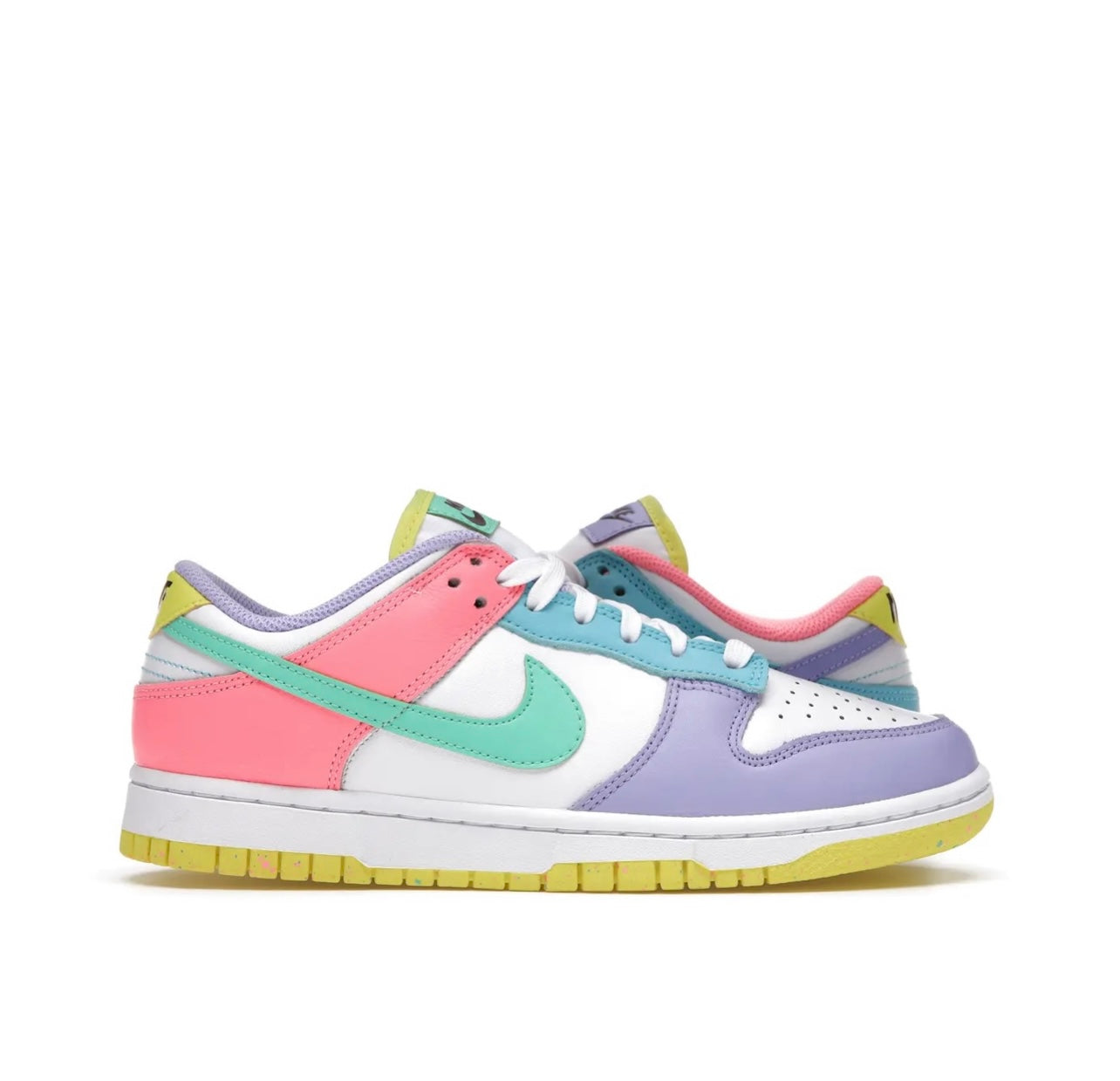 Nike Dunk Low SE Easter Candy