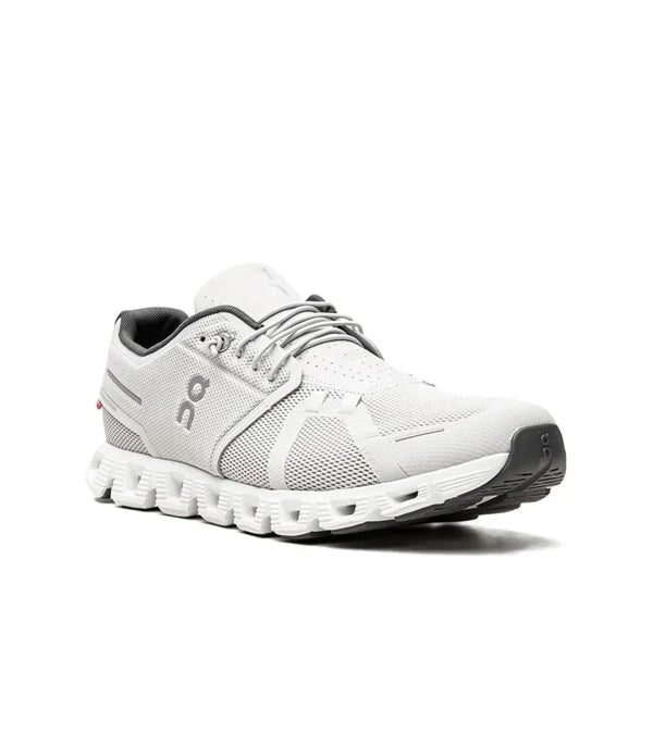 On Cloud Grey