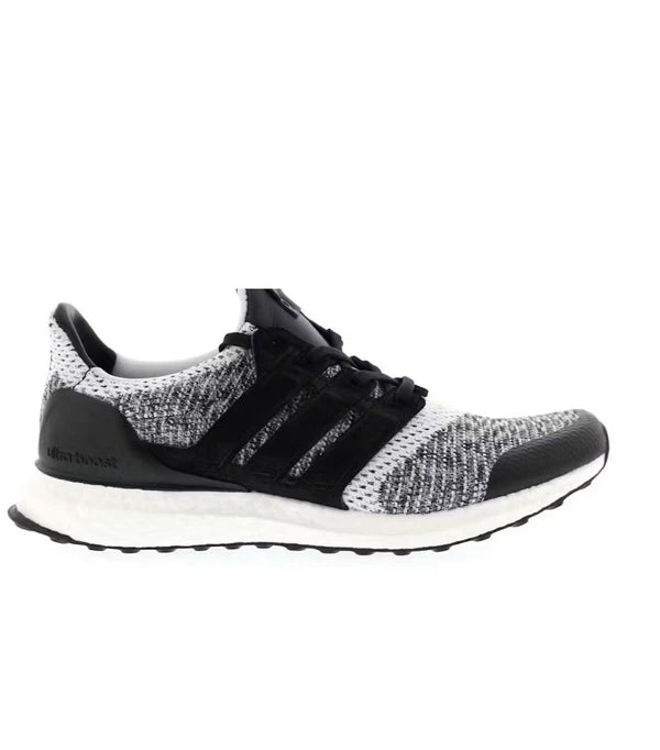 Adidas Ultra Boost Black White