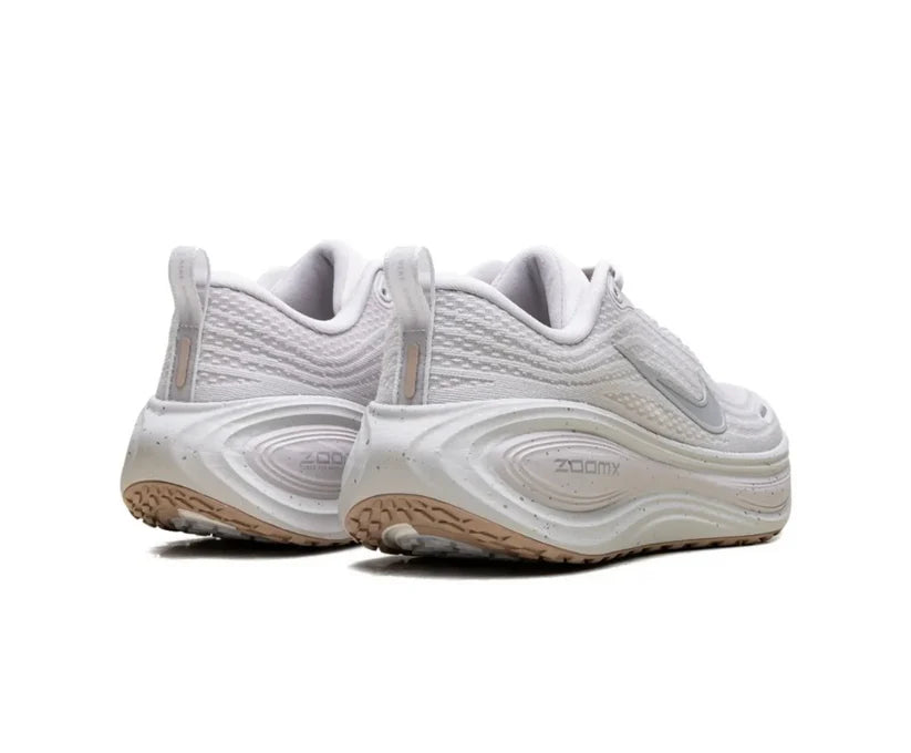 Nike Vomero Plus White