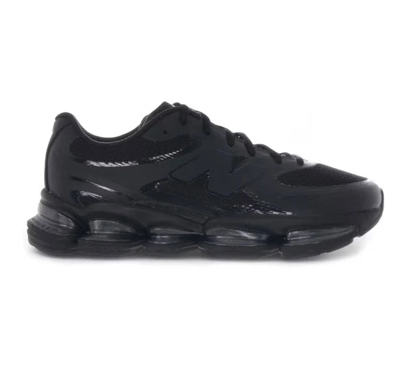 New Balance 2000 Black