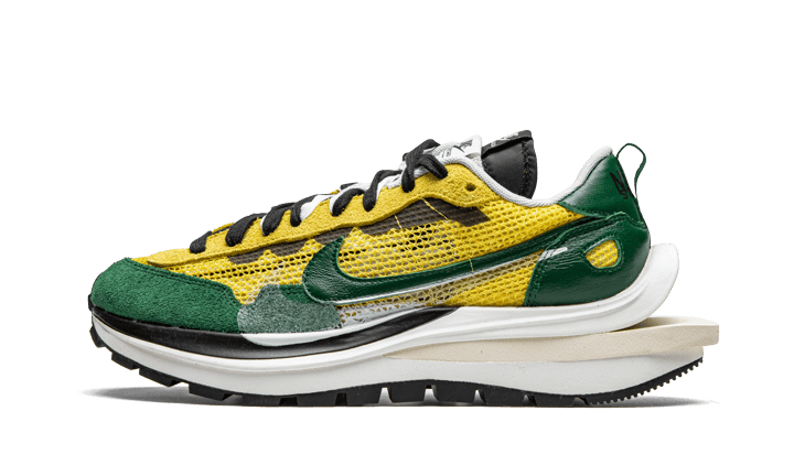 Nike Vaporwaffle Sacai Tour Yellow Stadium Green