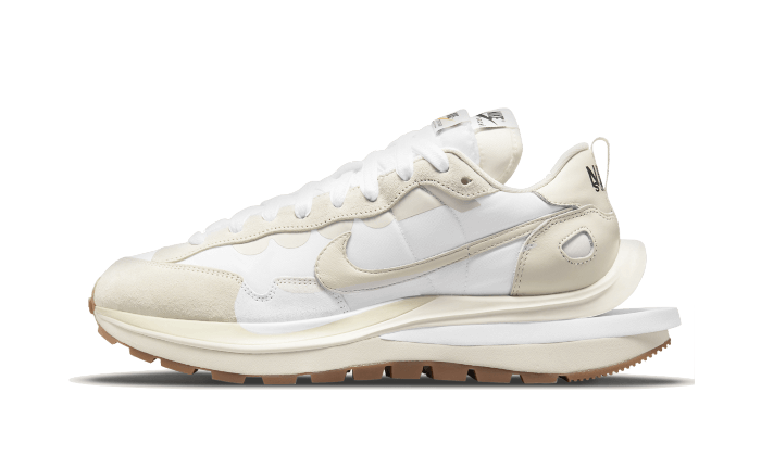 Nike Vaporwaffle Sacai Sail Gum