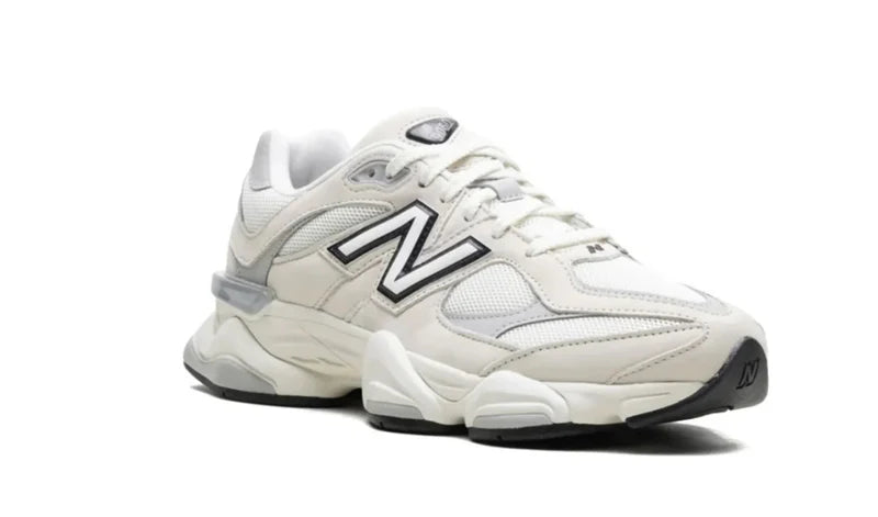 New Balance 9060 "Light Grey"
